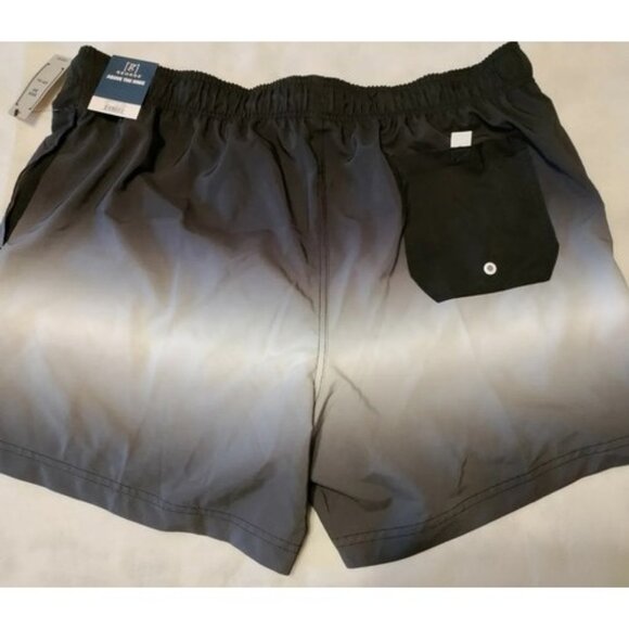 Mens Swim Shorts Above The Knee UPF 50 Size XL 40-42 New - Picture 3 of 8